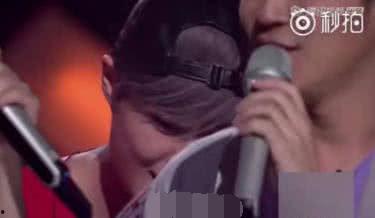 吃瓜吴青峰,揭秘音乐才子背后的“瓜田”生活